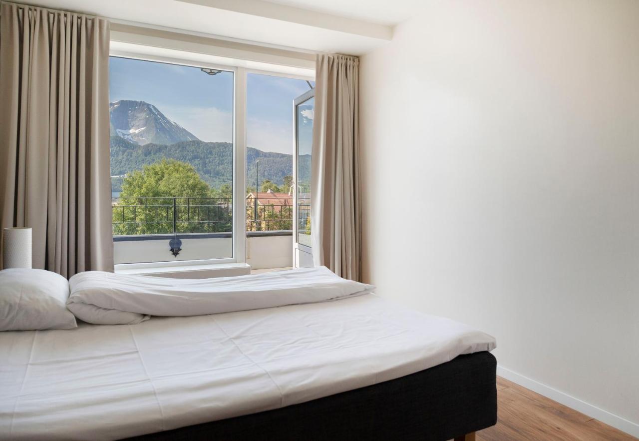 Aursnes Hotell Sykkylven Εξωτερικό φωτογραφία