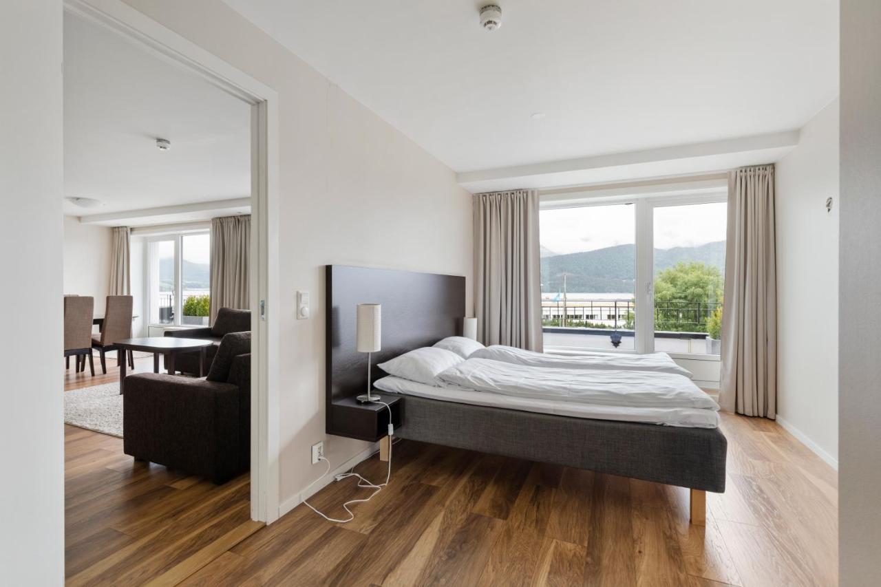 Aursnes Hotell Sykkylven Εξωτερικό φωτογραφία