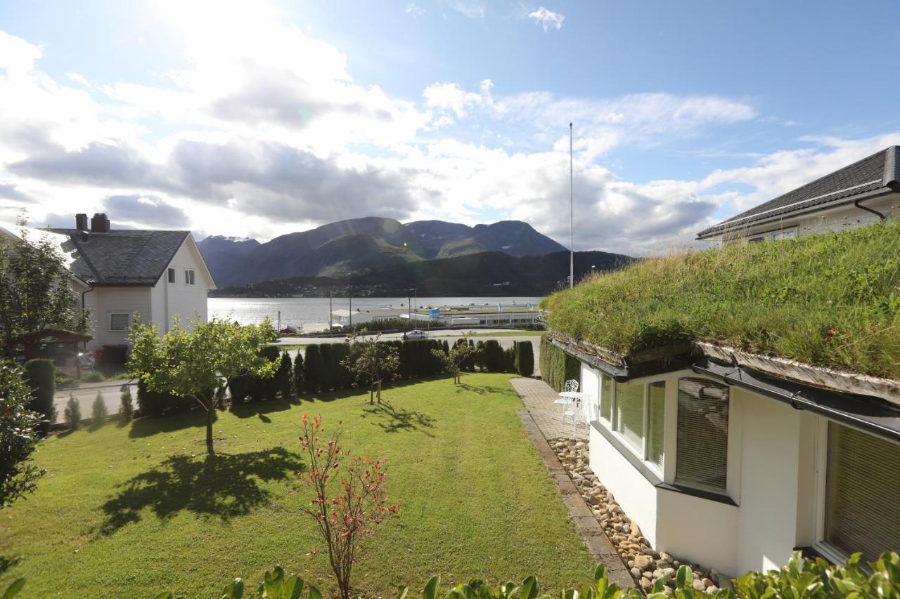 Aursnes Hotell Sykkylven Εξωτερικό φωτογραφία
